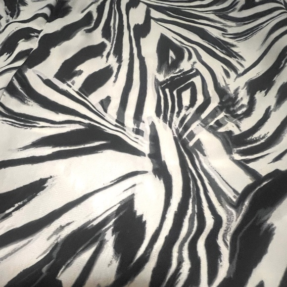 Wayf Dress - Picture 4 of 7